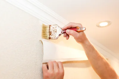 Pose de papier peint à Bougival — revêtements muraux et toiles de verre